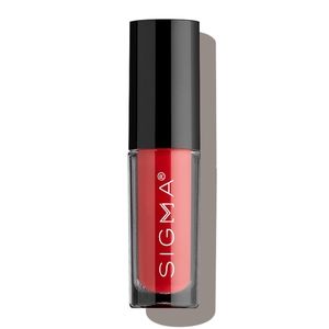 BNIP Sigma Beauty - Liquid Lipstick in "Venom"